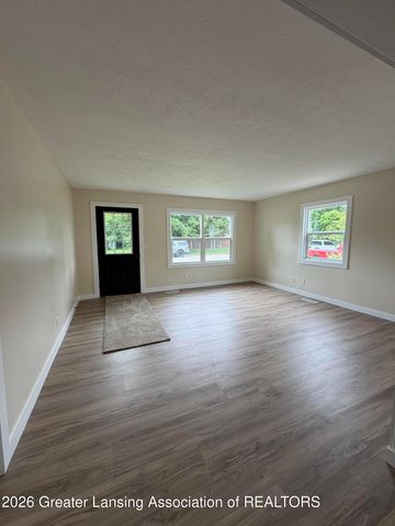 425 Sumpter Street, Charlotte, MI 48813