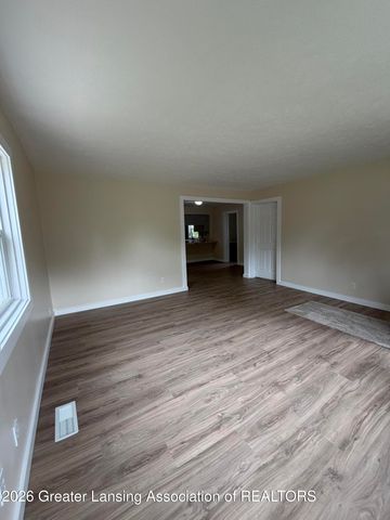 425 Sumpter Street, Charlotte, MI 48813