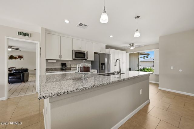 11015 W PLEASANT VALLEY Road, Sun City, AZ 85351