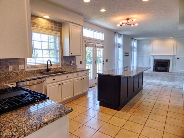 4483 Ridgestone Way, Medina, OH 44256