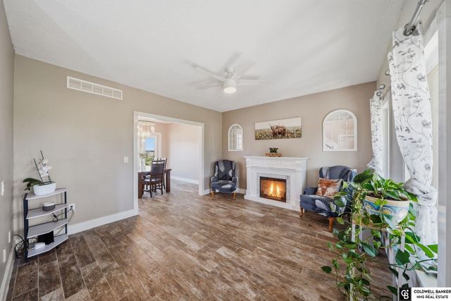 5901 Palomino Lane, Lincoln, NE 68523