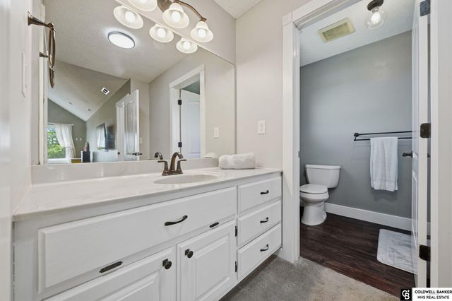 5901 Palomino Lane, Lincoln, NE 68523