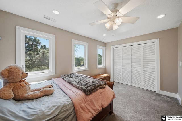 5901 Palomino Lane, Lincoln, NE 68523