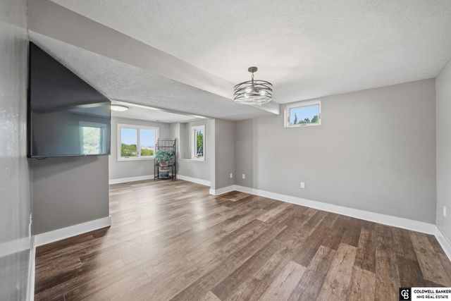 5901 Palomino Lane, Lincoln, NE 68523