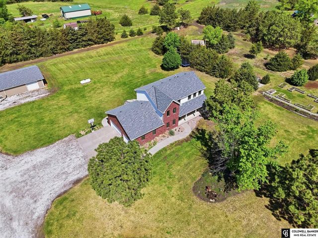 5901 Palomino Lane, Lincoln, NE 68523