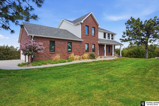 5901 Palomino Lane, Lincoln, NE 68523
