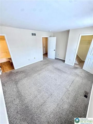 117 North Oak Street, Freemansburg Boro, PA 18017