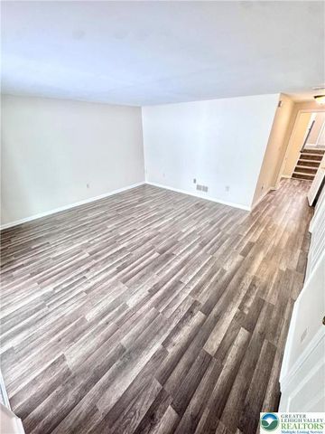 117 North Oak Street, Freemansburg Boro, PA 18017