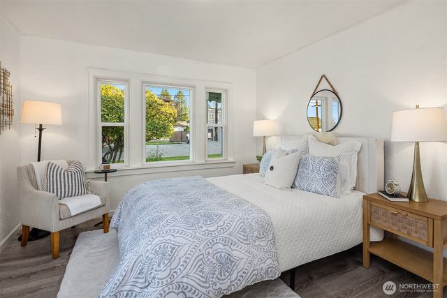 12203 21st Avenue S, Seattle, WA 98168