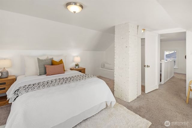 12203 21st Avenue S, Seattle, WA 98168