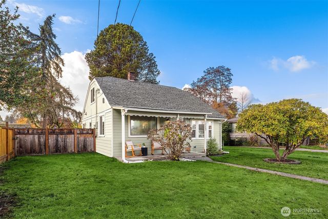 12203 21st Avenue S, Seattle, WA 98168