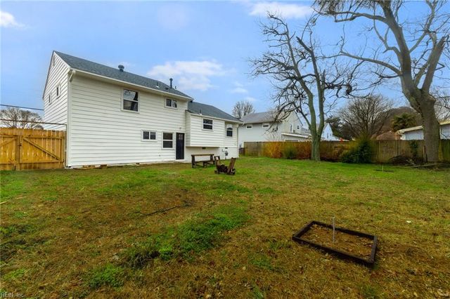 832 Weymouth TER, Hampton, VA 23666