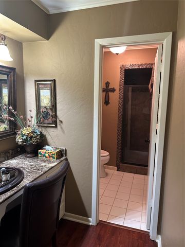 900 Tamara Street, Athens, TX 75751