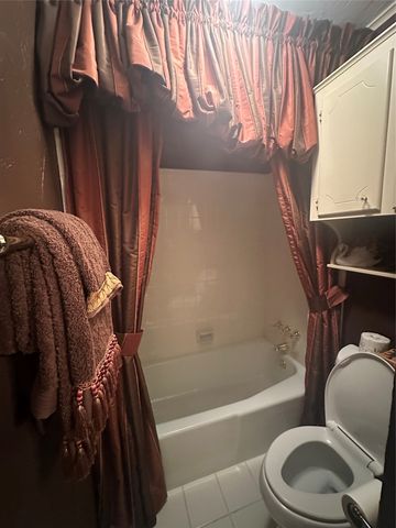 900 Tamara Street, Athens, TX 75751