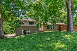 1203 S Graycroft Ave, Madison, TN 37115