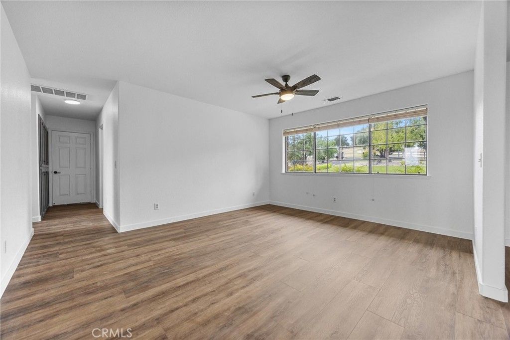 Image 21 of property listing at 4205 High Grove Road, Templeton, CA 93465
