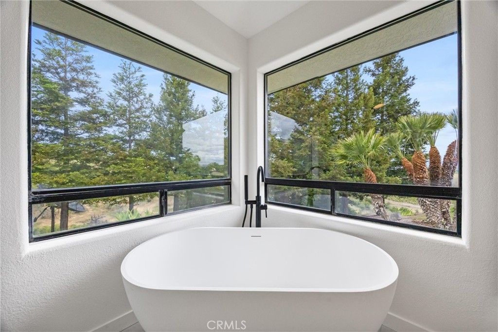 Image 41 of property listing at 4205 High Grove Road, Templeton, CA 93465