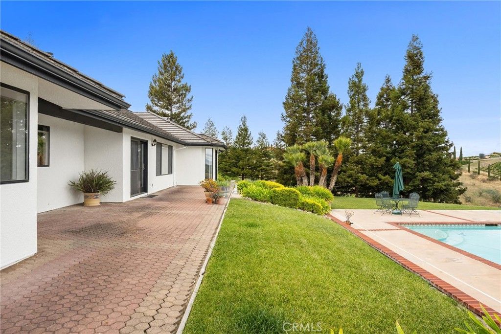 Image 52 of property listing at 4205 High Grove Road, Templeton, CA 93465