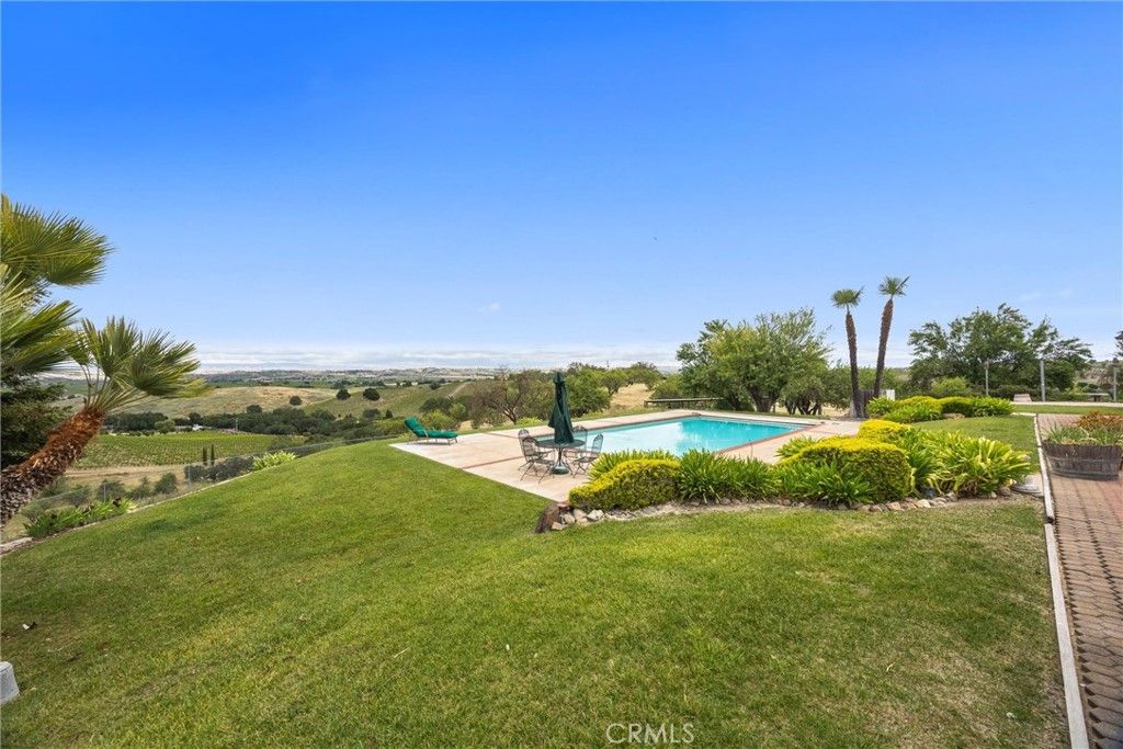 Image 62 of property listing at 4205 High Grove Road, Templeton, CA 93465
