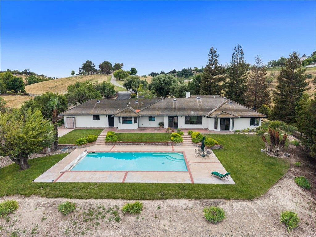 Image 63 of property listing at 4205 High Grove Road, Templeton, CA 93465