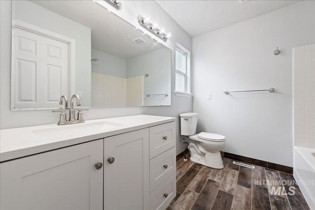 1255 N Tumbler Dr, Kuna, ID 83634