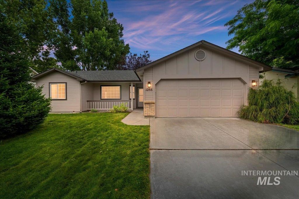 1255 N Tumbler Dr, Kuna, ID 83634