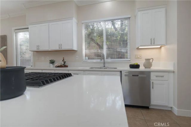 495 Ruth, Corona, CA 92879