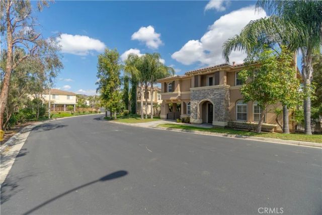 495 Ruth, Corona, CA 92879