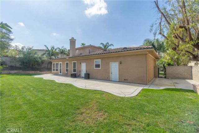 495 Ruth, Corona, CA 92879