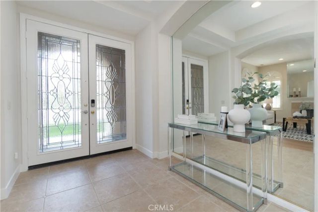 495 Ruth, Corona, CA 92879