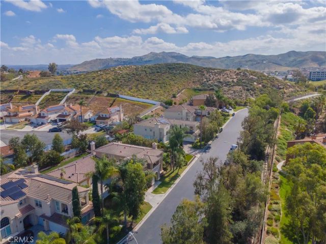 495 Ruth, Corona, CA 92879