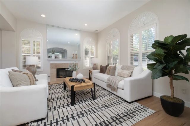 495 Ruth, Corona, CA 92879