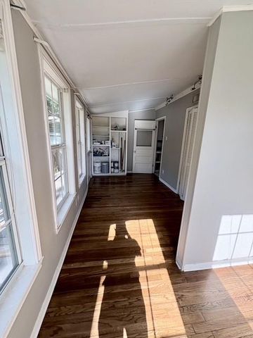732 4th Street, Sealy, TX 77474