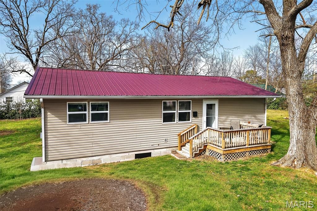 541 Hood Street, Lebanon, MO 65536