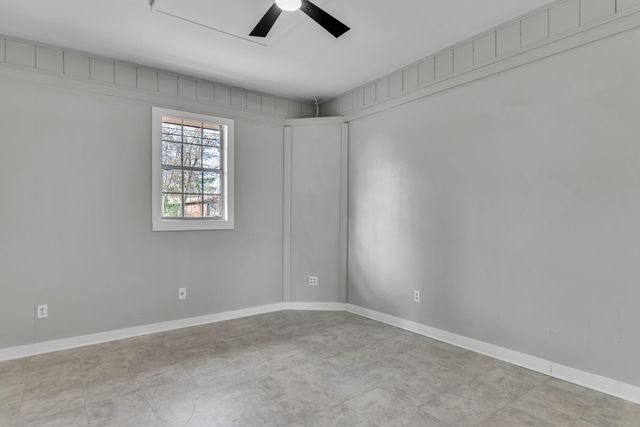 1212 N Edwards St., Gladewater, TX 75647