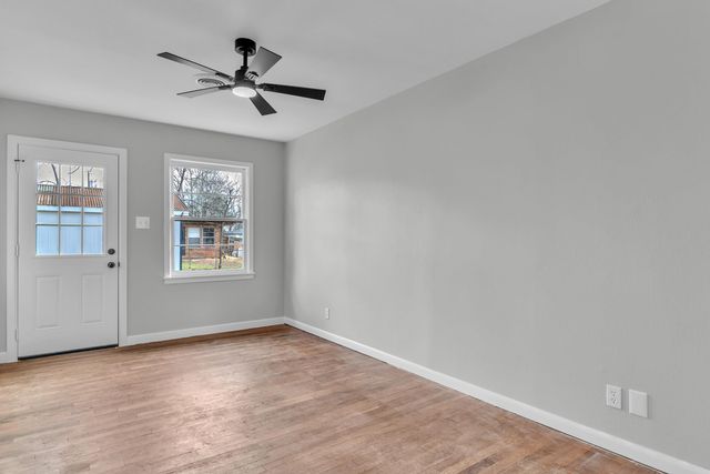 1212 N Edwards St., Gladewater, TX 75647