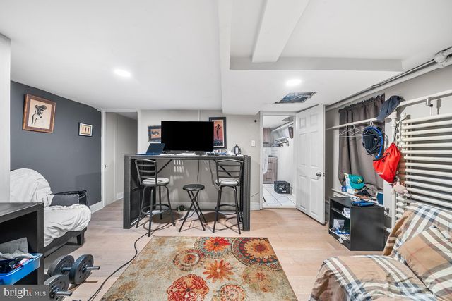 452 E TULPEHOCKEN ST, Philadelphia, PA 19144