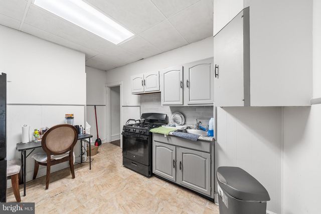 452 E TULPEHOCKEN ST, Philadelphia, PA 19144