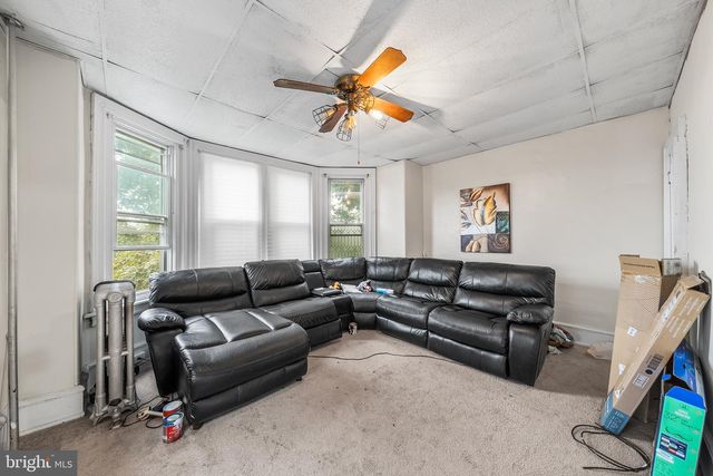 452 E TULPEHOCKEN ST, Philadelphia, PA 19144