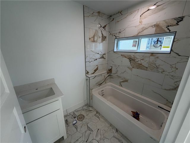 2091 W Ora B, Fayetteville, AR 72701