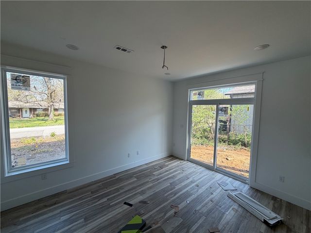 2091 W Ora B, Fayetteville, AR 72701