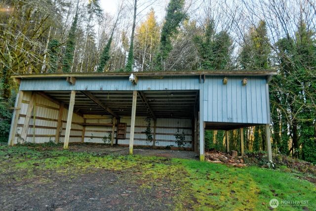 4213 State Route 6, Chehalis, WA 98532