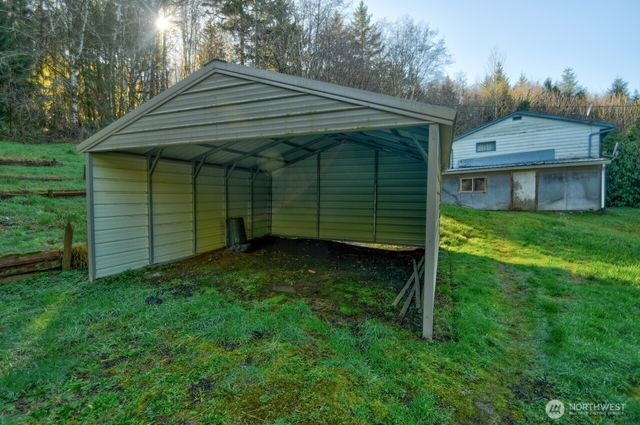 4213 State Route 6, Chehalis, WA 98532