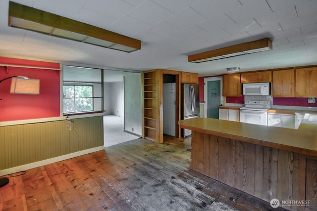 4213 State Route 6, Chehalis, WA 98532