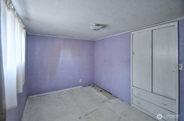 4213 State Route 6, Chehalis, WA 98532