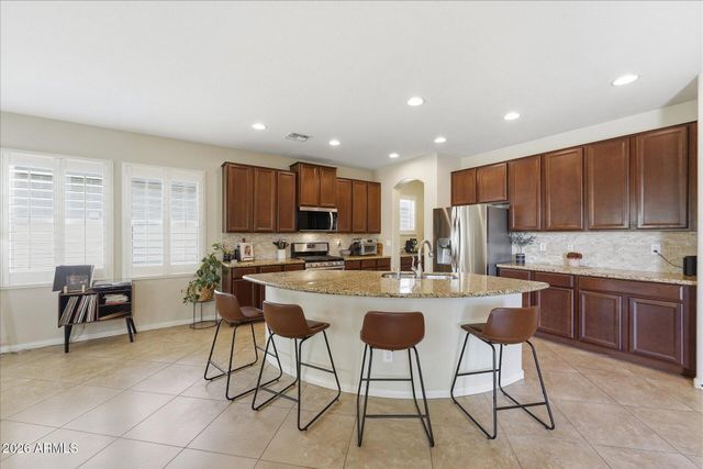 17842 W CHUCKWALLA CANYON Road, Goodyear, AZ 85338