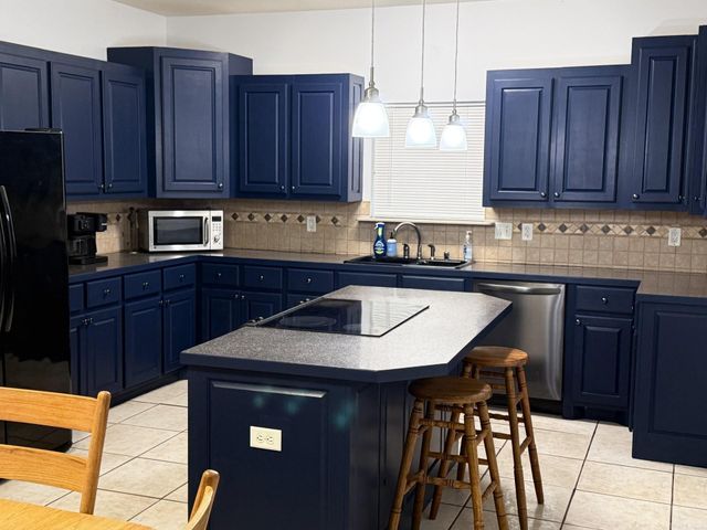 519 S Market St, Benton, AR 72015