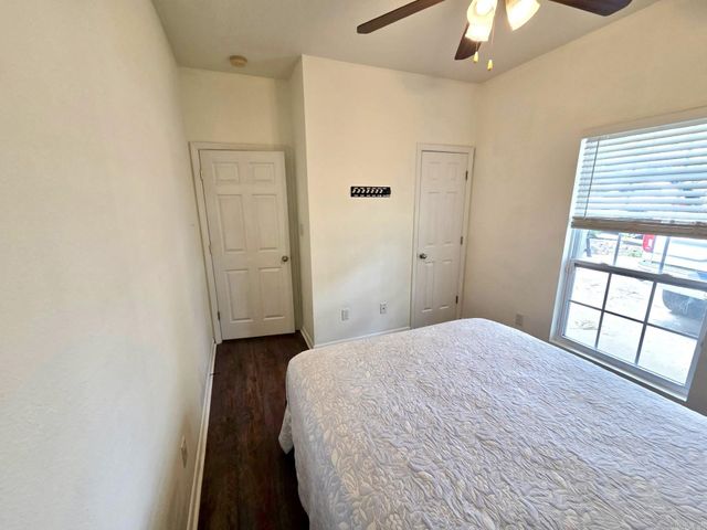 519 S Market St, Benton, AR 72015