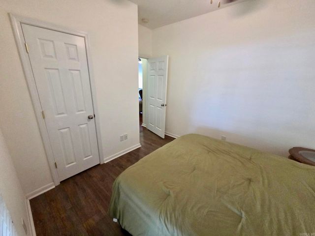 519 S Market St, Benton, AR 72015