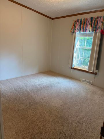 100 River Creek RD, Wirtz, VA 24184